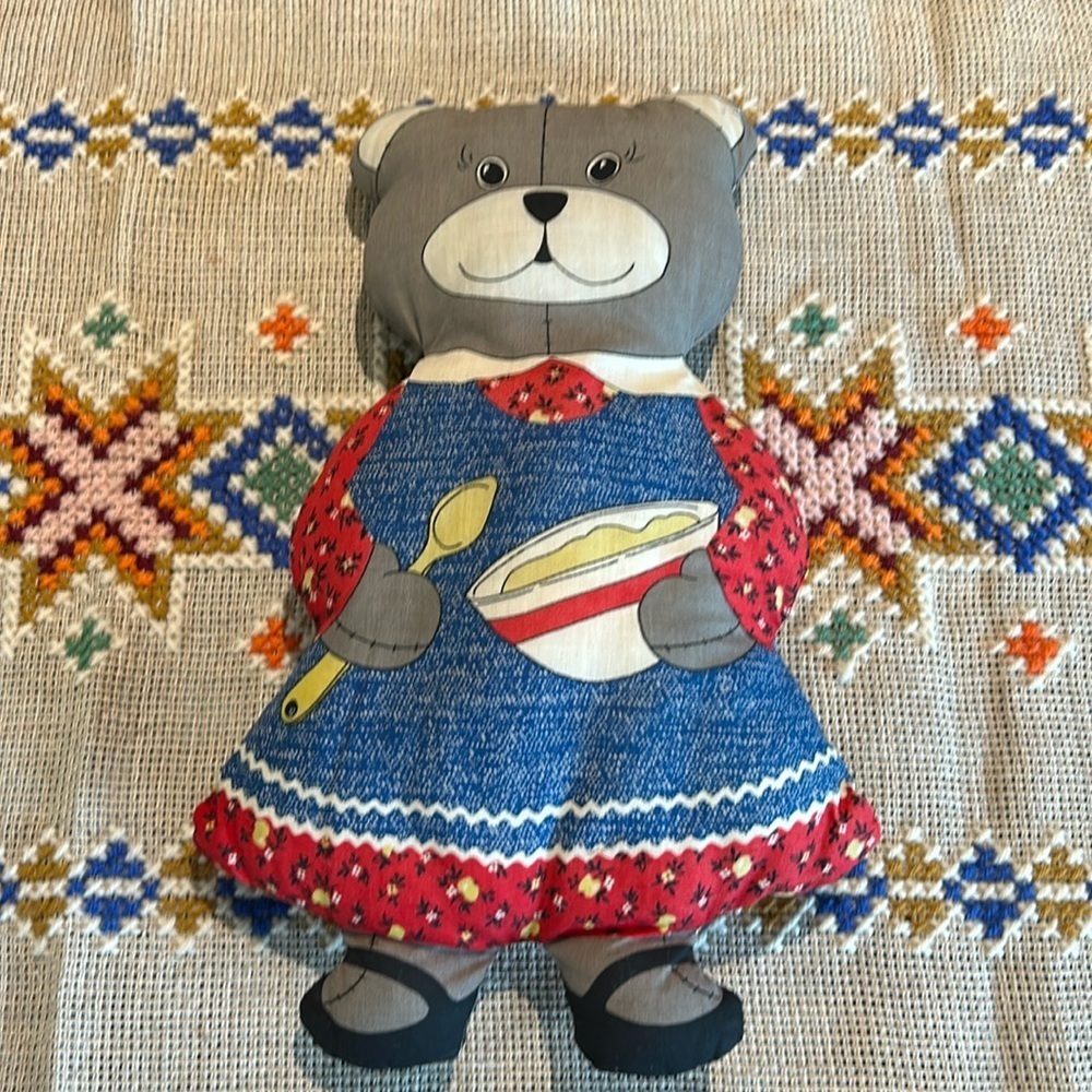 “Cranston Printworks”  3 Little Bears 60s Apron & Mixing Bowl, Mama Bear 14”